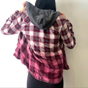 hooded dip-dyed flannel